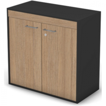 Шкаф широкий низкий с замком