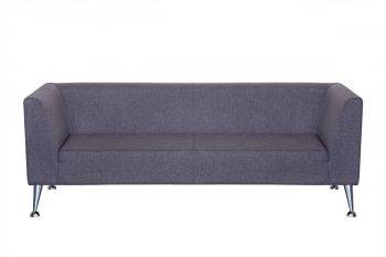 Трехместный диван Трехместный диван