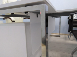 Частная клиника - кабинет главврача. Фото 5