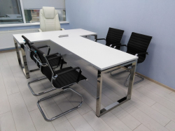 Частная клиника - кабинет главврача. Фото 6