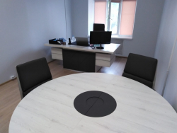 Оснащение мебелью кабинета для руководителя кадровой службы. Фото 4